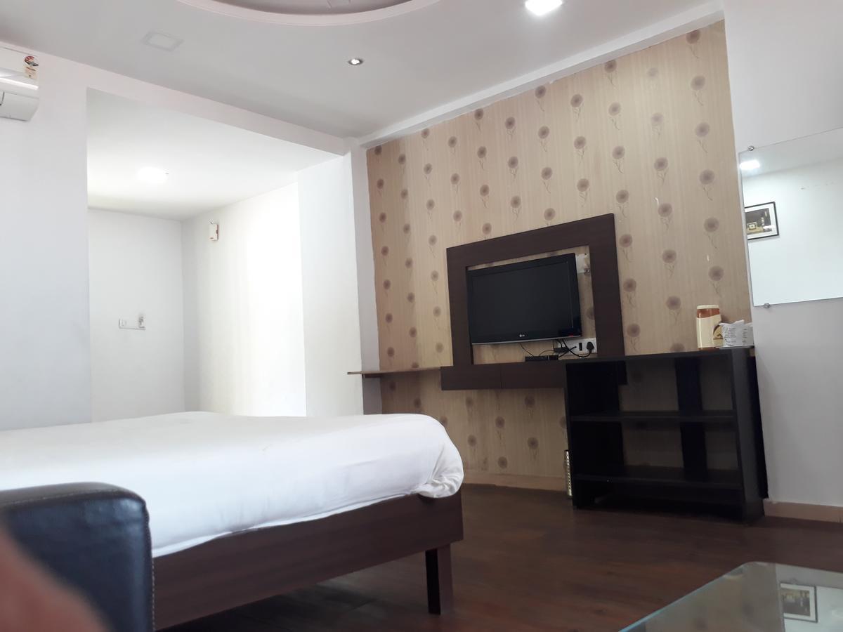 Hotel Sea Rock Villa Даман Екстериор снимка
