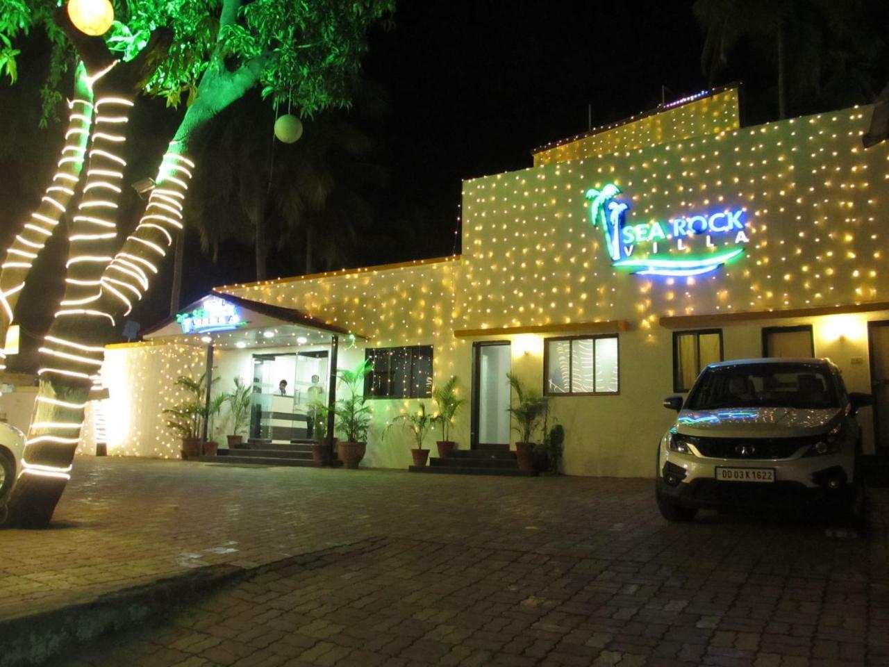 Hotel Sea Rock Villa Даман Екстериор снимка