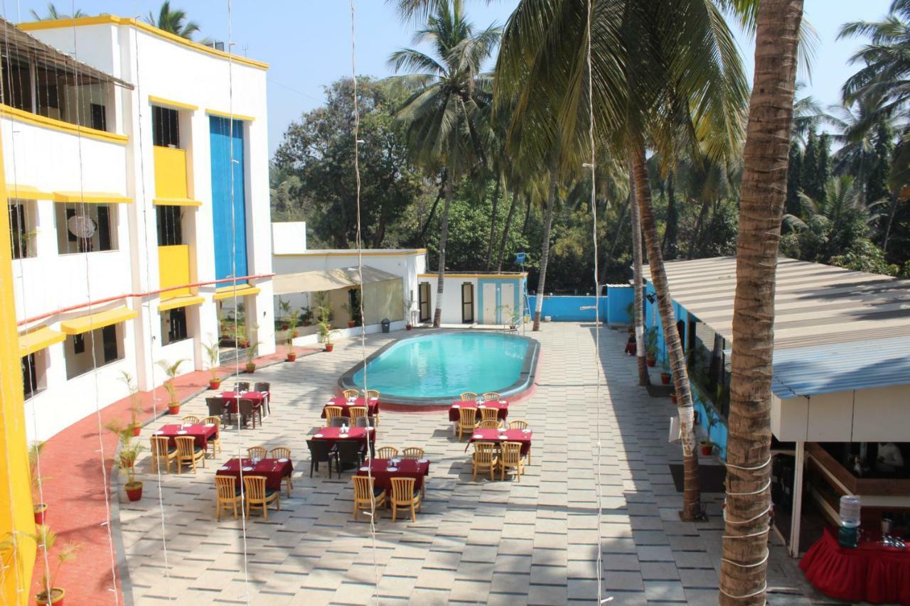 Hotel Sea Rock Villa Даман Екстериор снимка